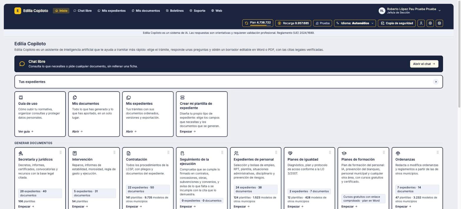 Panel de Edilia Copiloto en funcionamiento: chat libre, expedientes y documentos por área